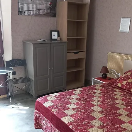 Homestay Au Soleil Levant Sarlat-la-Caneda